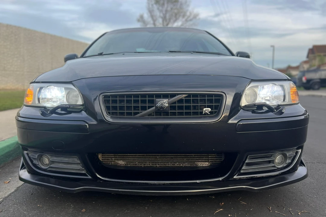 2005 Volvo S60 R 1st Gen - Image 2 of 31