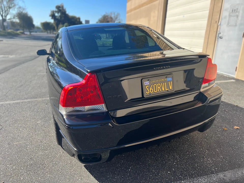 2005 Volvo S60 R 1st Gen - Image 15 of 31