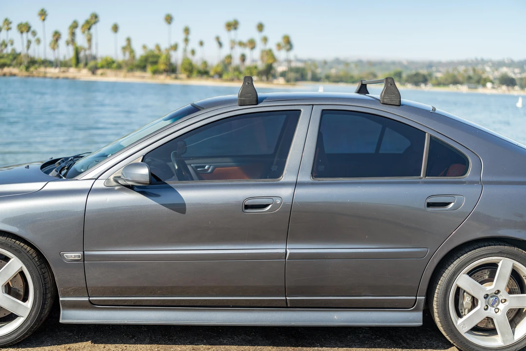 2005 Volvo S60 R 1st Gen - Image 16 of 31