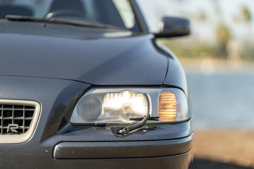 2005 Volvo S60 R 1st Gen - Image 13 of 31