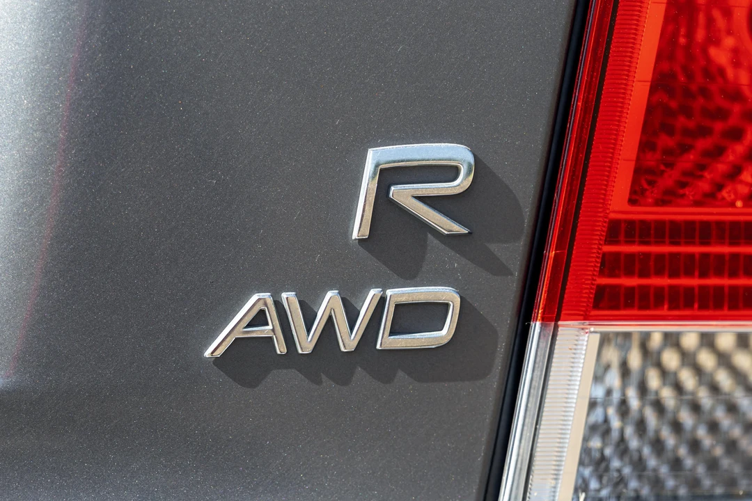 2005 Volvo S60 R 1st Gen - Image 23 of 31