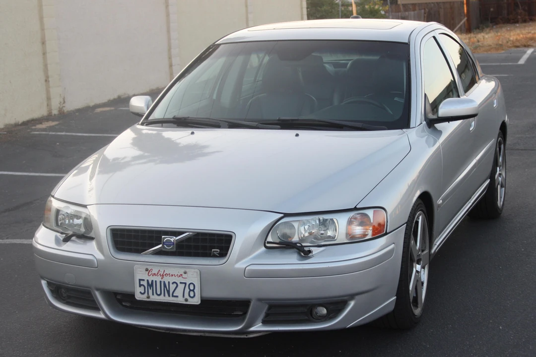 2005 Volvo S60 R 1st Gen - Image 2 of 6