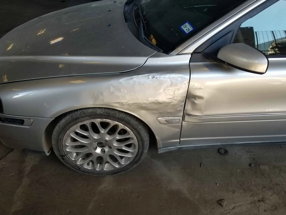 2005 Volvo S80 1st Gen - Image 5 of 13