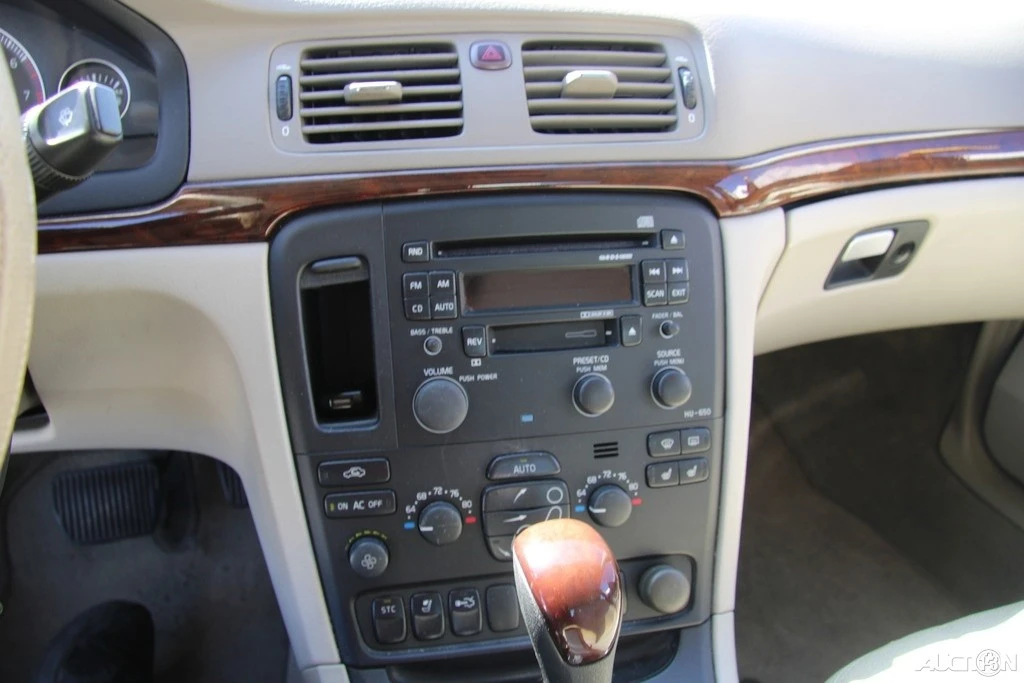 2005 Volvo S80 1st Gen - Image 20 of 21