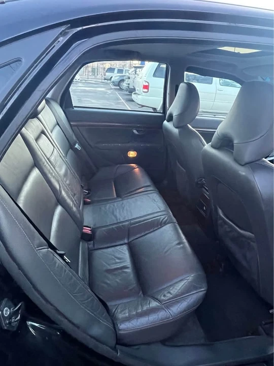 2005 Volvo S80 1st Gen - Image 12 of 17