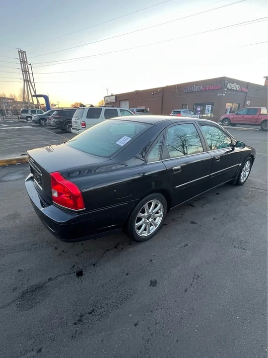 2005 Volvo S80 1st Gen - Image 11 of 17