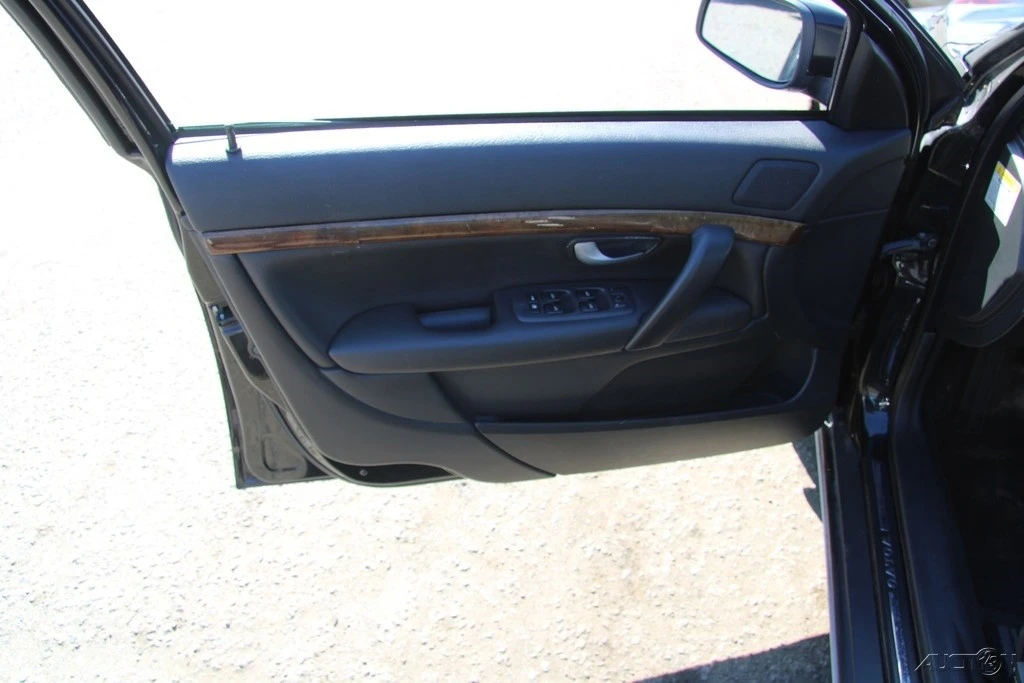 2005 Volvo S80 1st Gen - Image 13 of 21