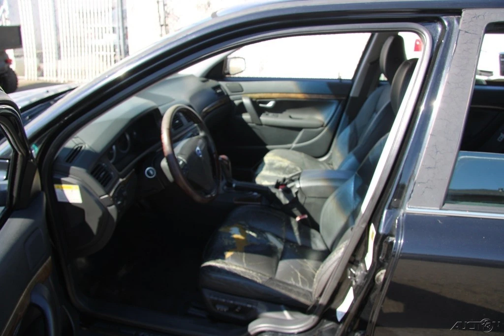 2005 Volvo S80 1st Gen - Image 14 of 21