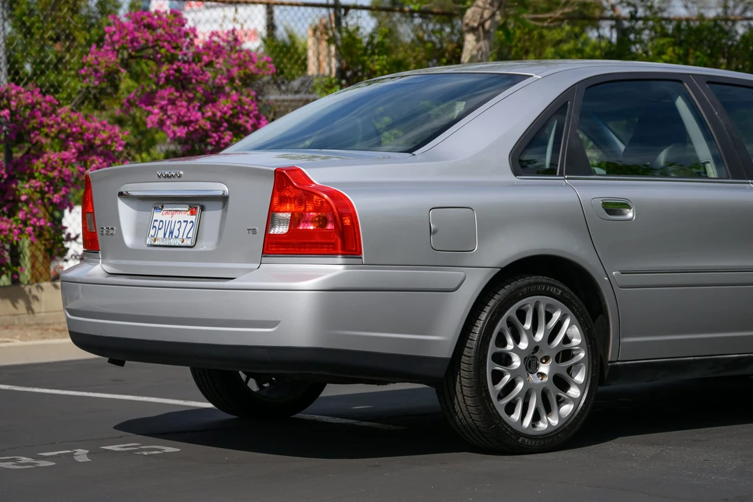 2005 Volvo S80 1st Gen - Image 26 of 31