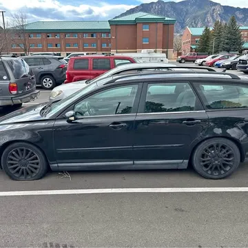 2005 Volvo V50 T5 R-Design Sport Wagon