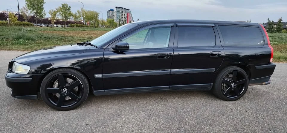 2005 Volvo V70 2nd Gen - Image 3 of 14