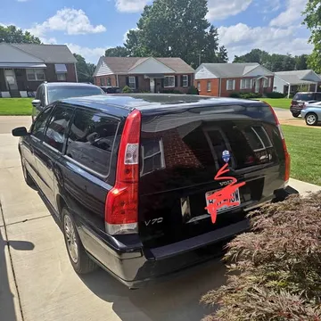 2005 Volvo V70 2.4 Wagon 4D