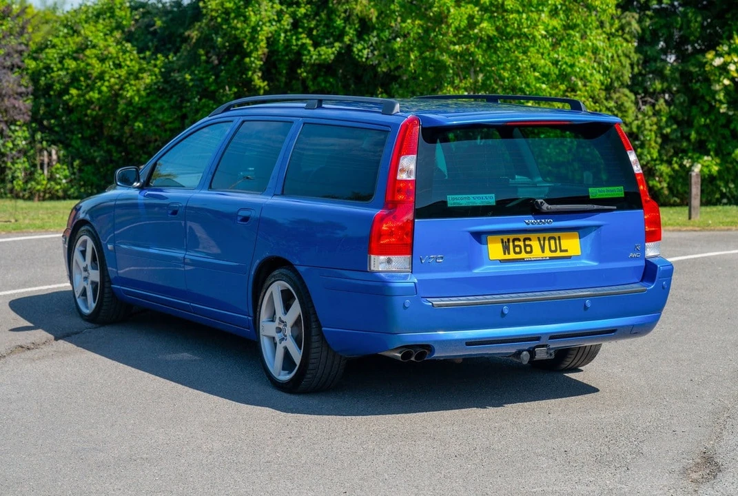 2005 Volvo V70 R 2nd Gen - Image 18 of 30