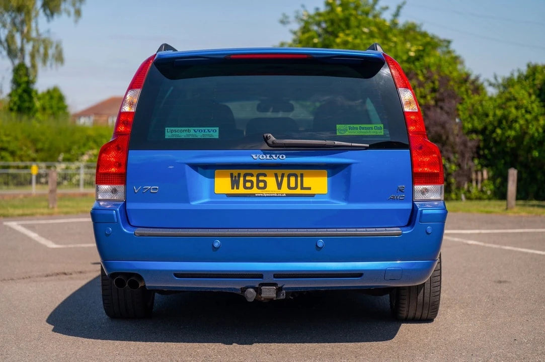 2005 Volvo V70 R 2nd Gen - Image 19 of 30