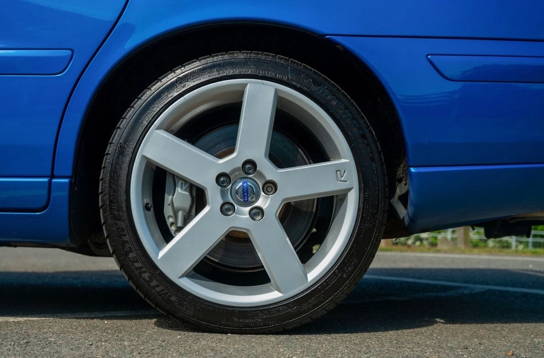 2005 Volvo V70 R 2nd Gen - Image 27 of 30