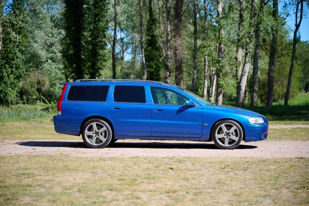 2005 Volvo V70 R 2nd Gen - Image 6 of 31
