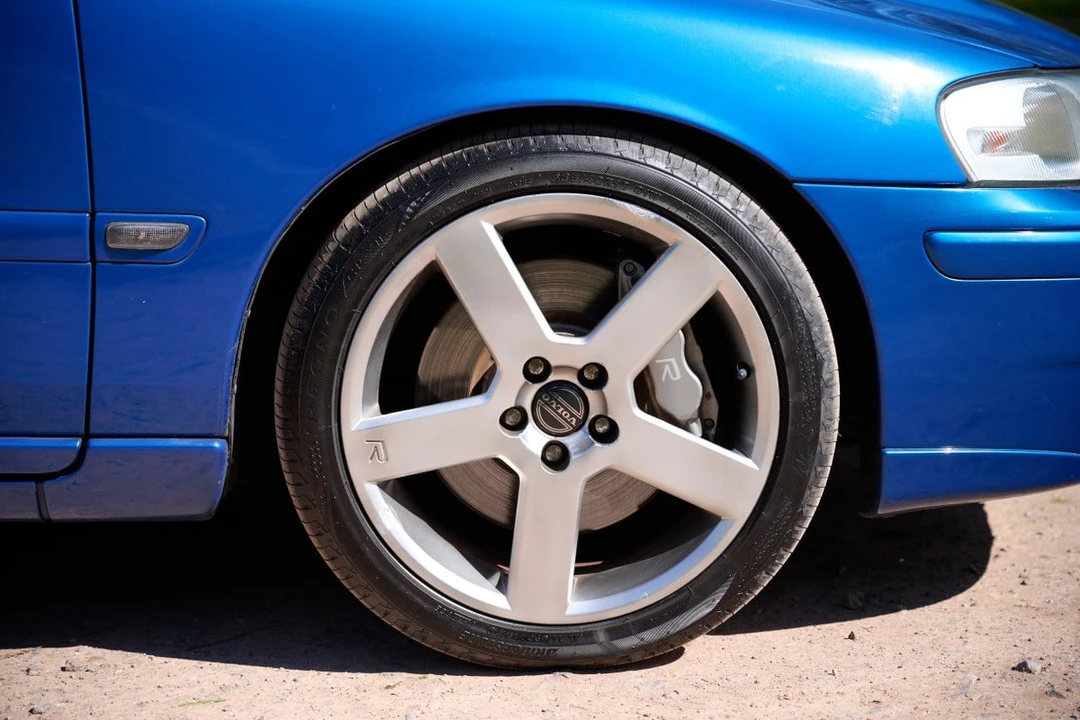 2005 Volvo V70 R 2nd Gen - Image 18 of 31