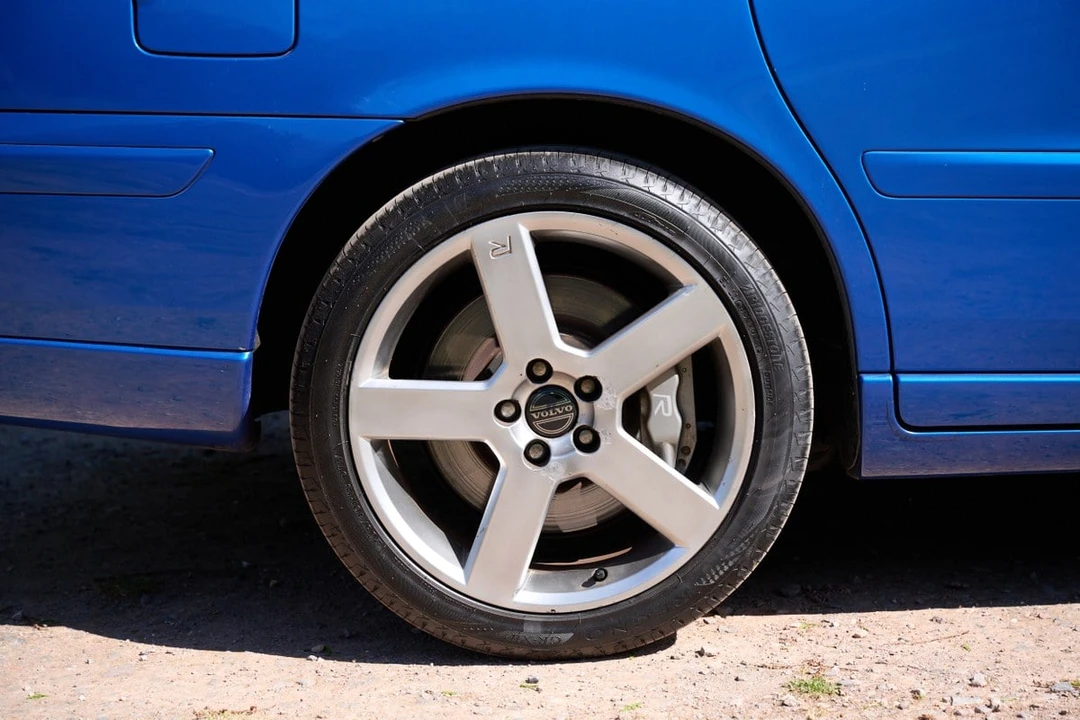 2005 Volvo V70 R 2nd Gen - Image 19 of 31