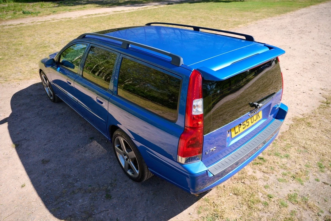 2005 Volvo V70 R 2nd Gen - Image 11 of 31