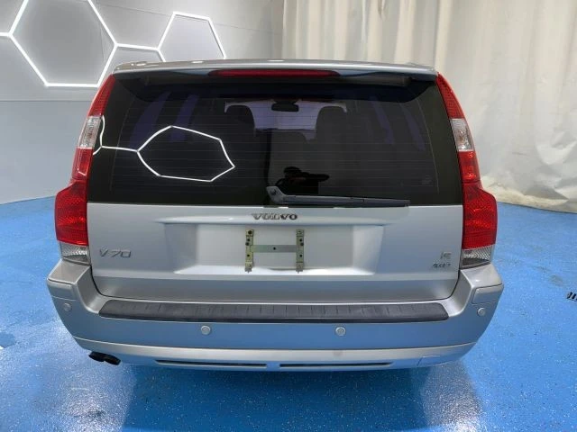 2005 Volvo V70 R 2nd Gen - Image 7 of 21