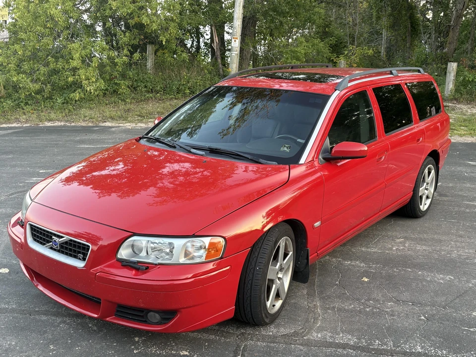 2005 Volvo V70 R 2nd Gen - Image 7 of 31