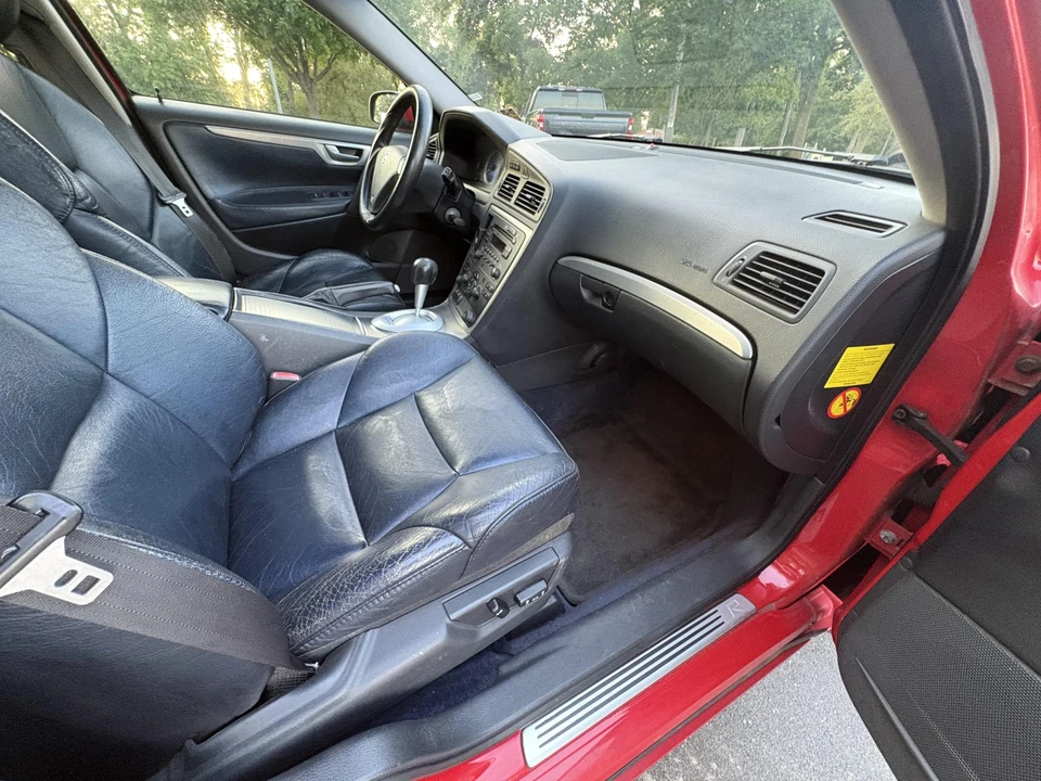 2005 Volvo V70 R 2nd Gen - Image 30 of 31