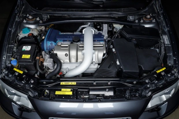 2005 Volvo V70 2nd Gen - Image 6 of 8
