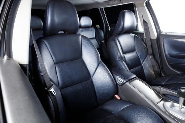 2005 Volvo V70 2nd Gen - Image 4 of 8