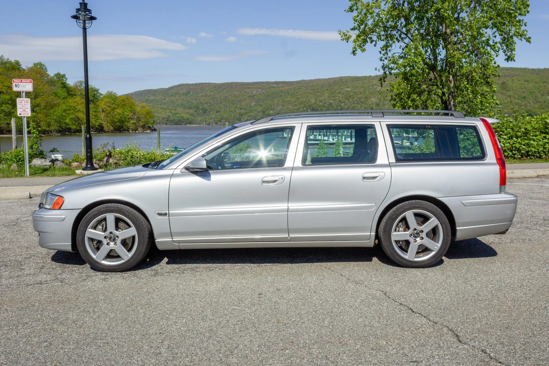 2005 Volvo V70 R 2nd Gen - Image 5 of 31