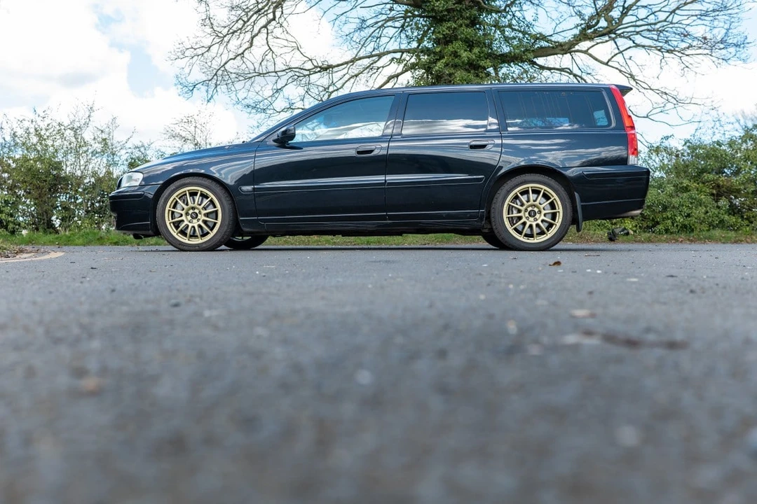 2005 Volvo V70 R 2nd Gen - Image 11 of 30