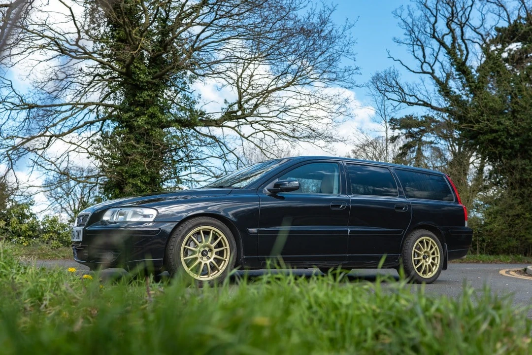 2005 Volvo V70 R 2nd Gen - Image 14 of 30