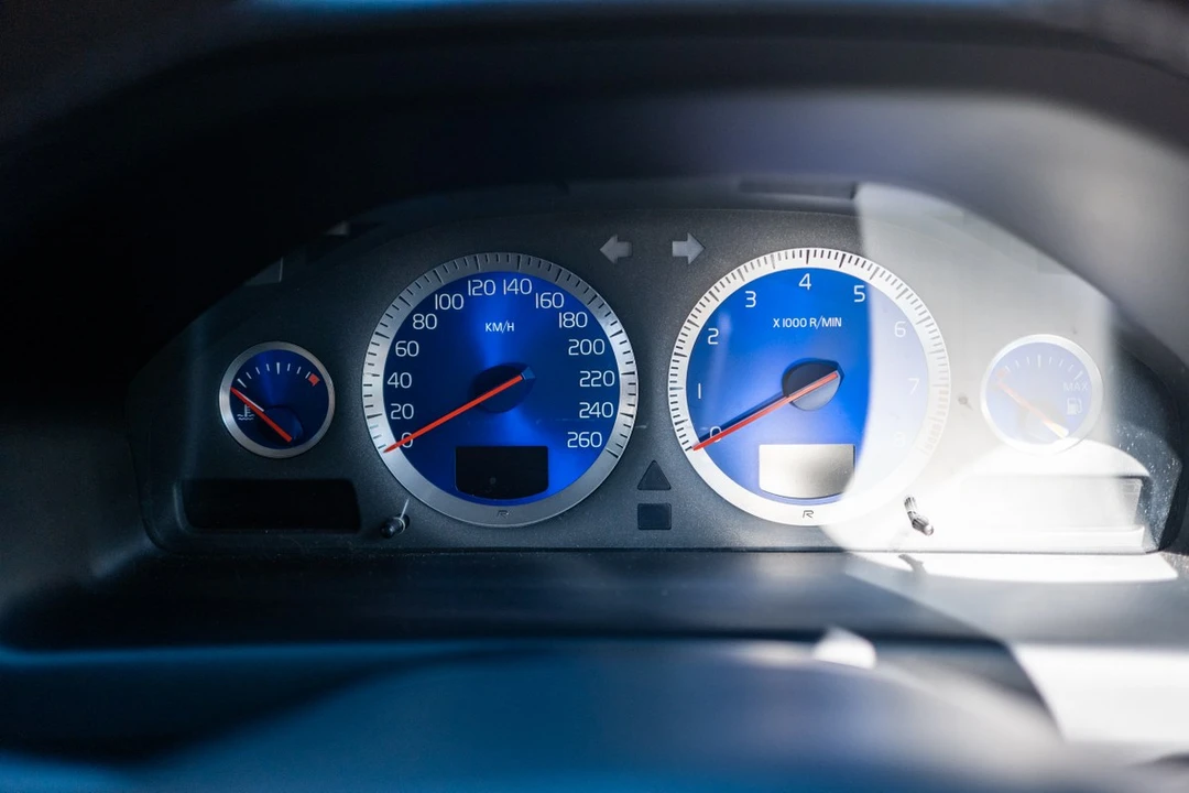 2005 Volvo V70 R 2nd Gen - Image 29 of 30