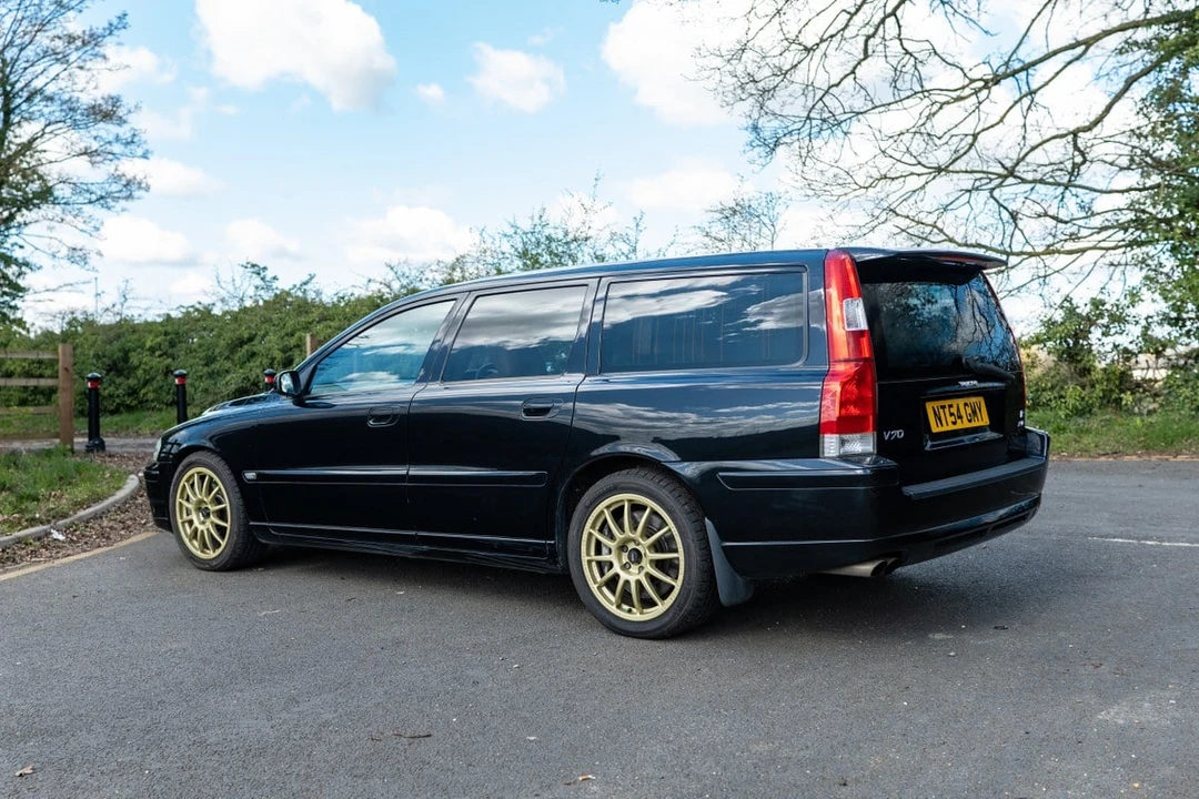 2005 Volvo V70 R 2nd Gen - Image 3 of 30