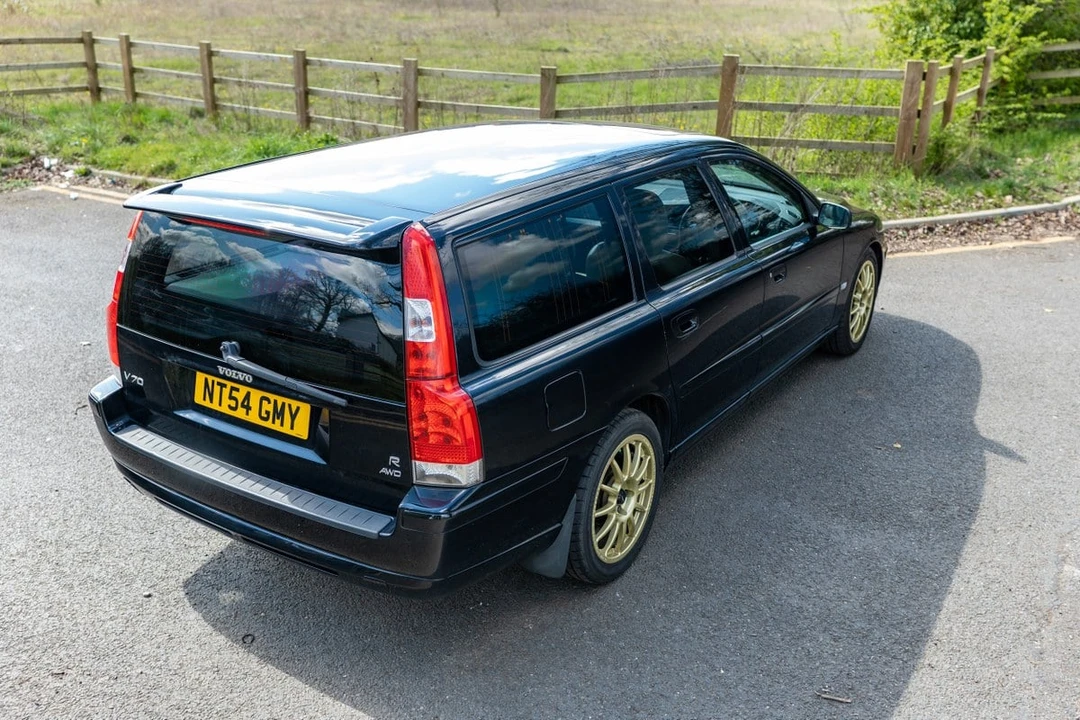 2005 Volvo V70 R 2nd Gen - Image 5 of 30