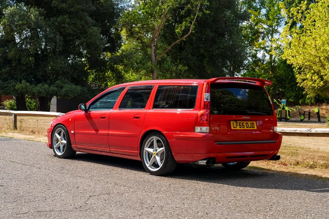 2005 Volvo V70 R 2nd Gen - Image 6 of 30