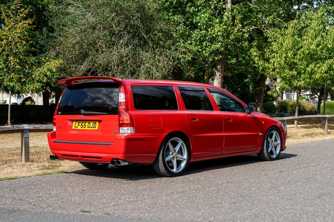 2005 Volvo V70 R 2nd Gen - Image 8 of 30