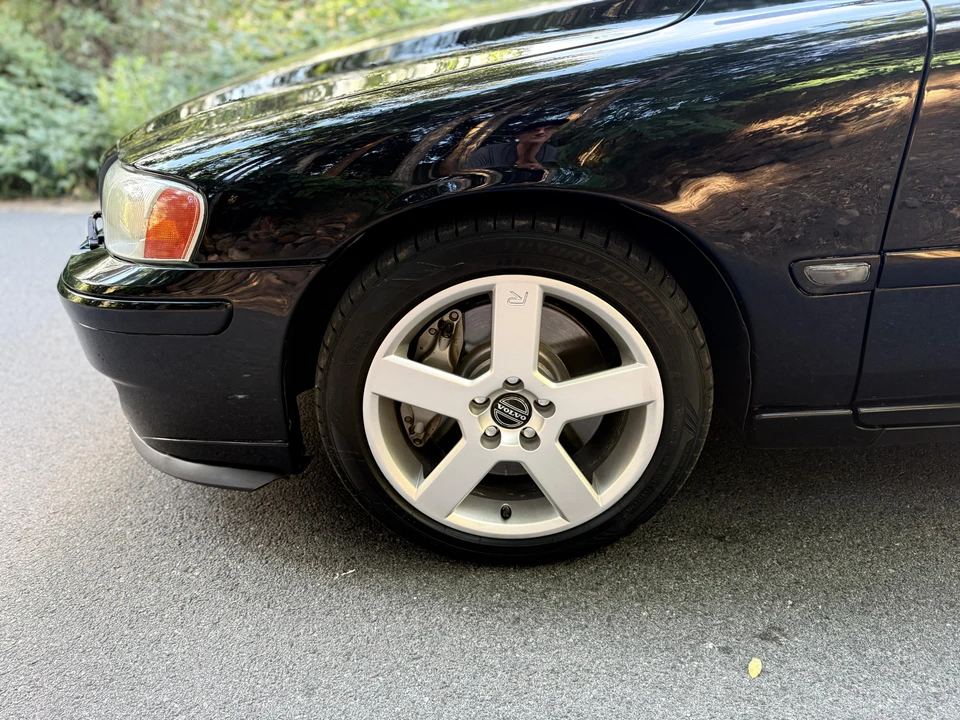 2005 Volvo V70 R 2nd Gen - Image 25 of 31