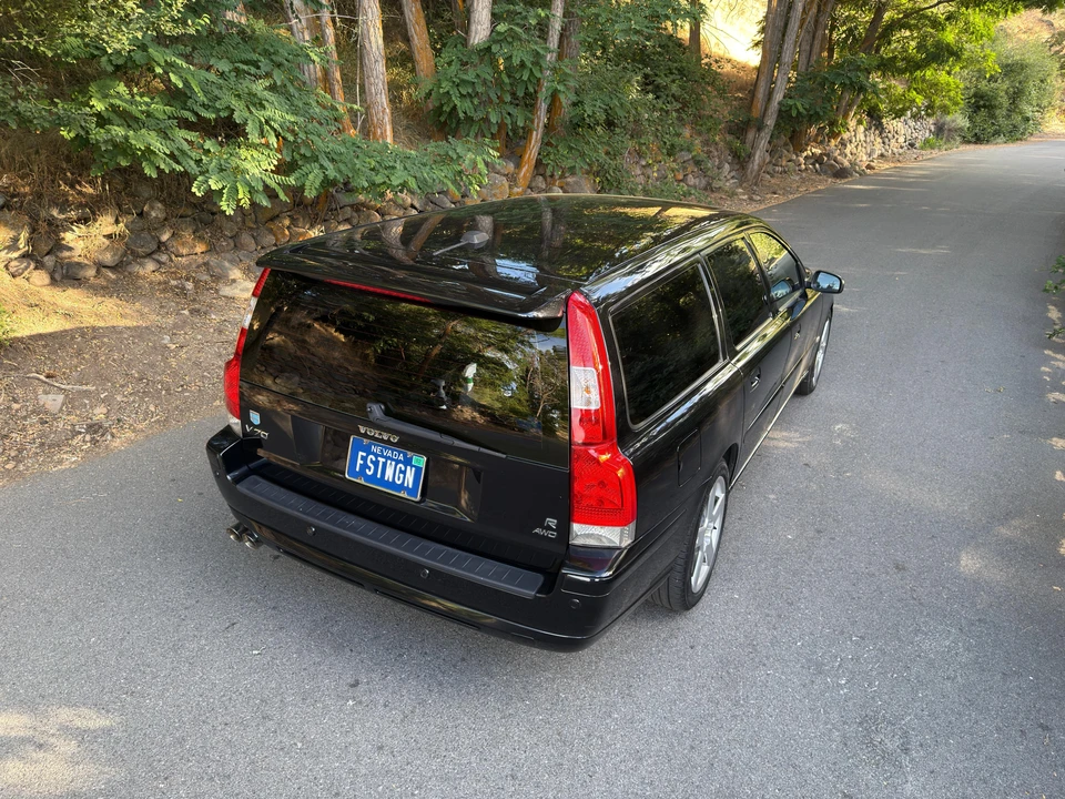 2005 Volvo V70 R 2nd Gen - Image 15 of 31