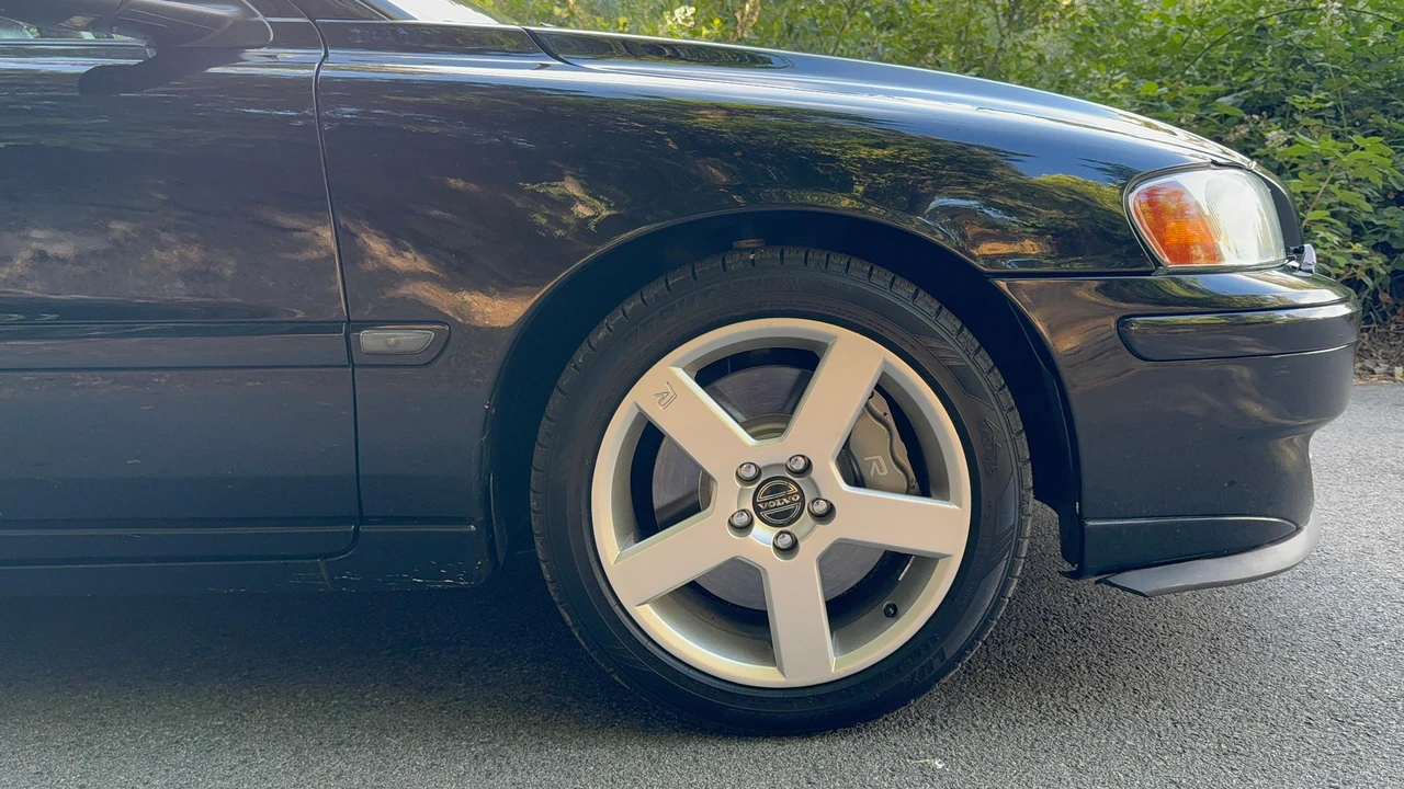 2005 Volvo V70 R 2nd Gen - Image 28 of 31