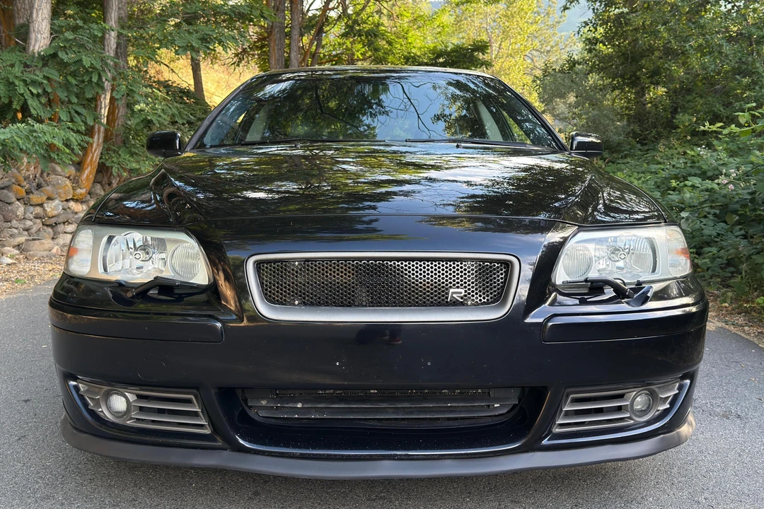 2005 Volvo V70 R 2nd Gen - Image 2 of 31