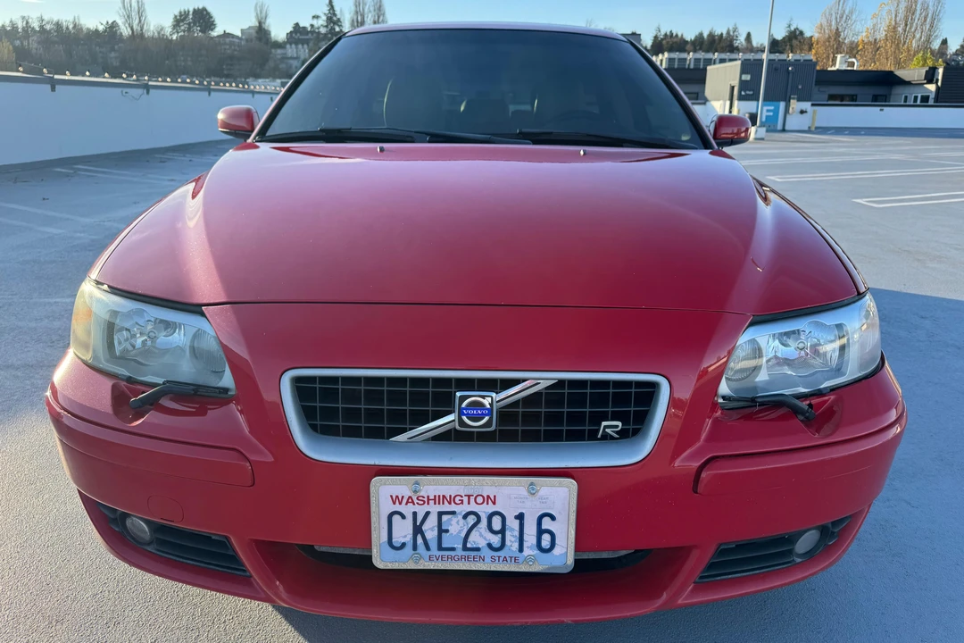 2005 Volvo V70 R 2nd Gen - Image 2 of 31