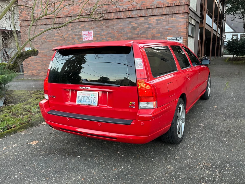 2005 Volvo V70 R 2nd Gen - Image 29 of 31