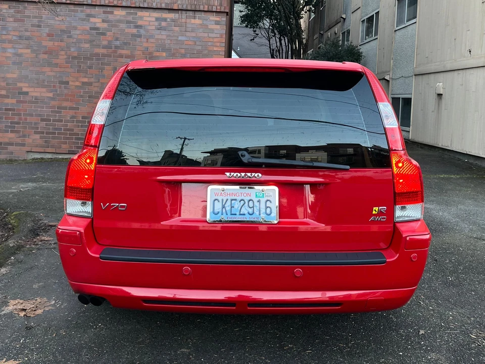 2005 Volvo V70 R 2nd Gen - Image 25 of 31