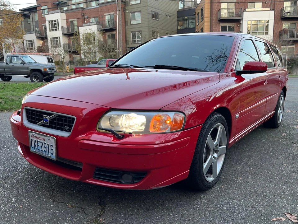 2005 Volvo V70 R 2nd Gen - Image 13 of 31
