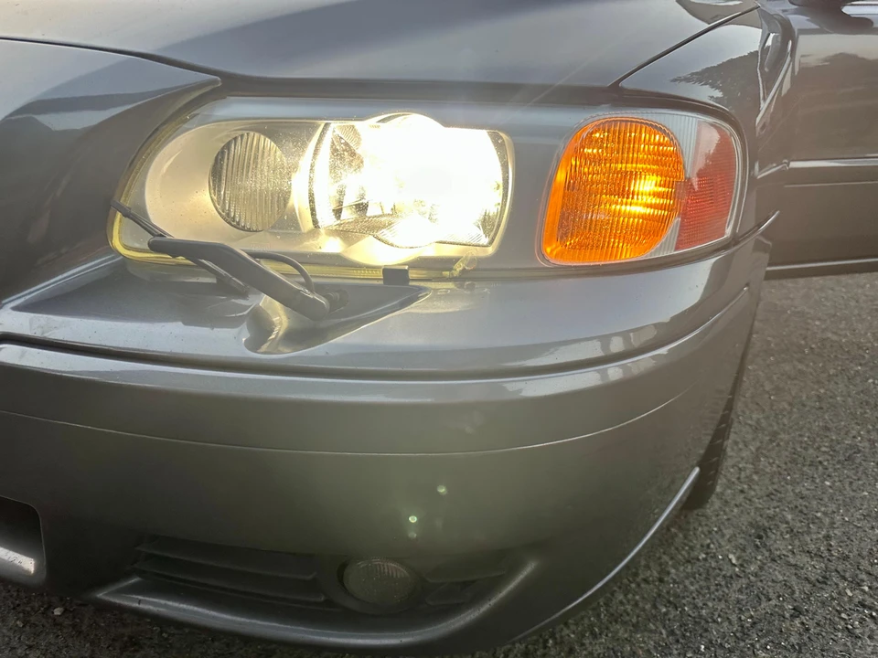 2005 Volvo V70 R 2nd Gen - Image 28 of 31