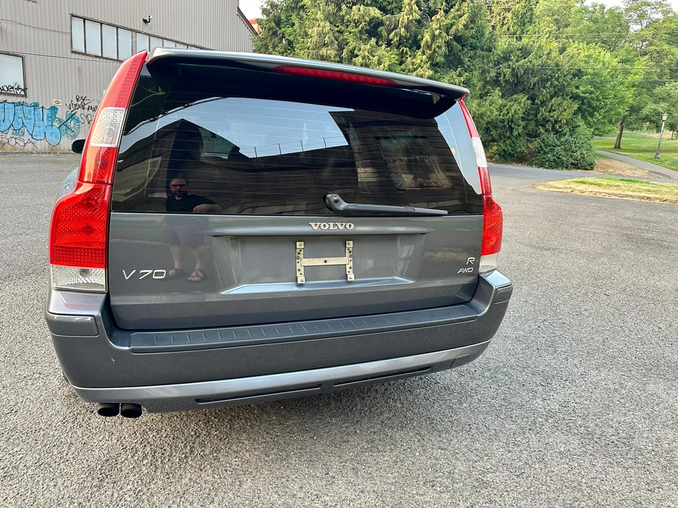 2005 Volvo V70 R 2nd Gen - Image 10 of 31