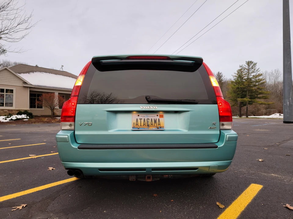 2005 Volvo V70 R 2nd Gen - Image 13 of 31
