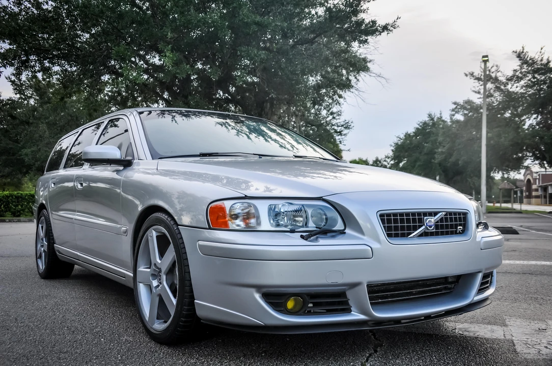 2005 Volvo V70 R 2nd Gen - Image 13 of 31