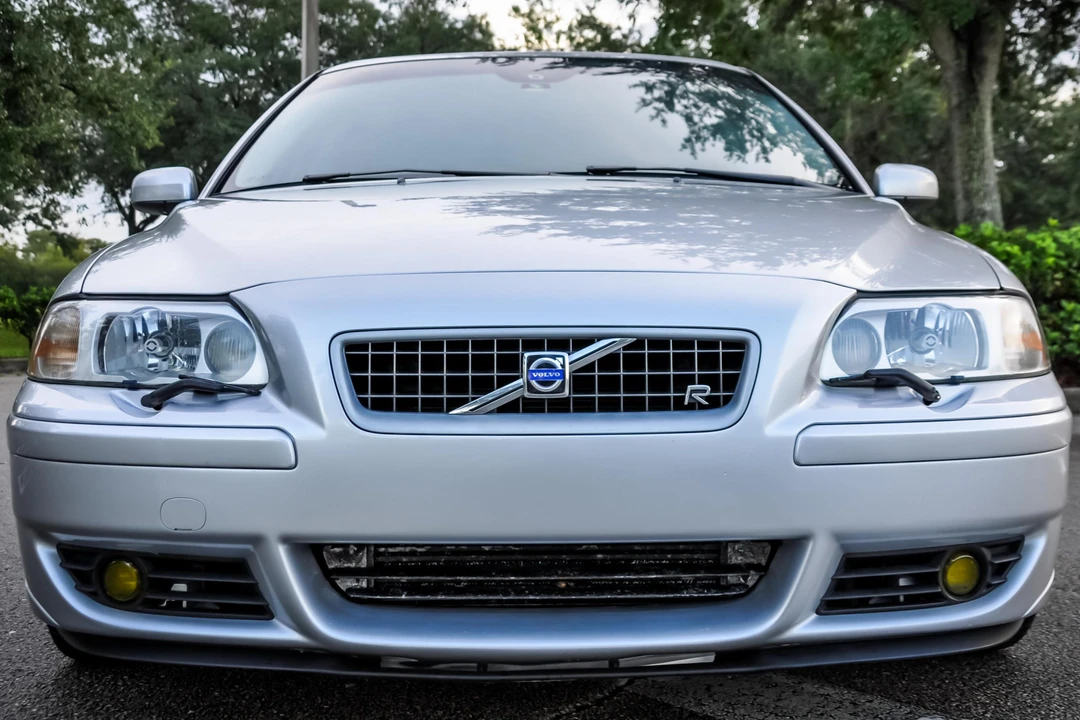 2005 Volvo V70 R 2nd Gen - Image 2 of 31