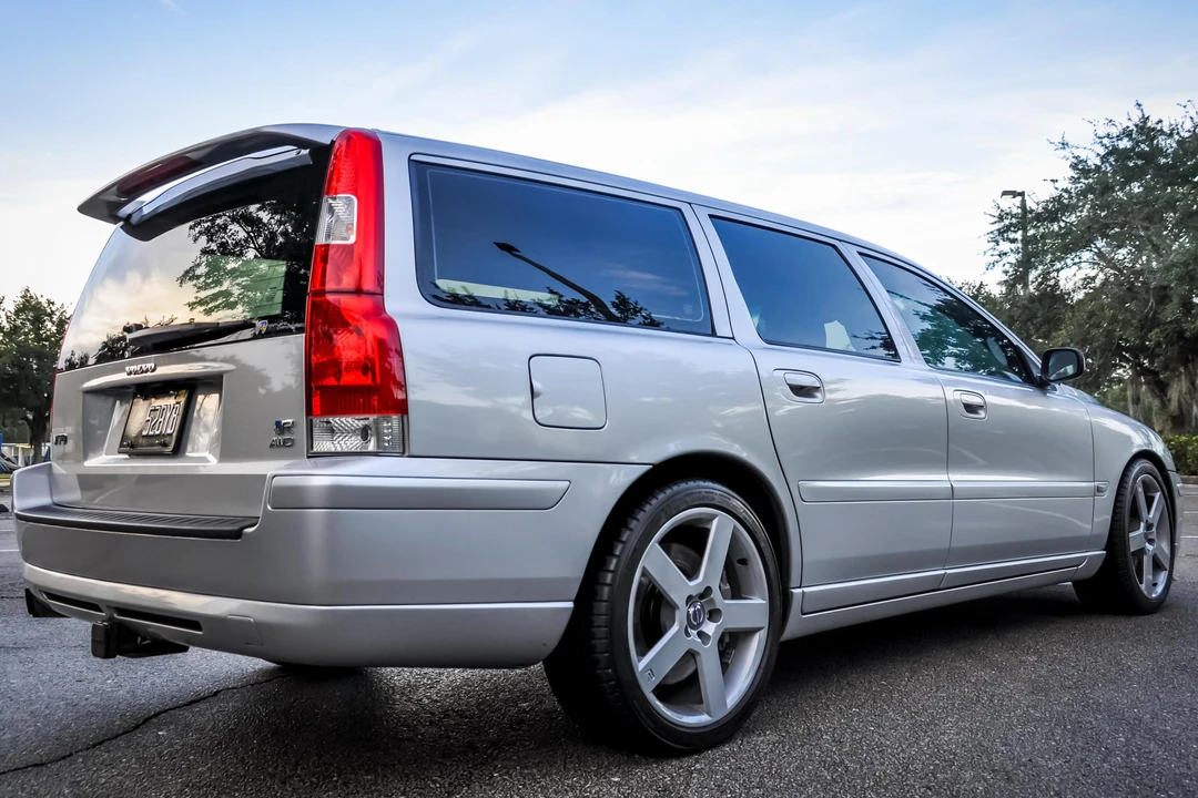 2005 Volvo V70 R 2nd Gen - Image 4 of 31